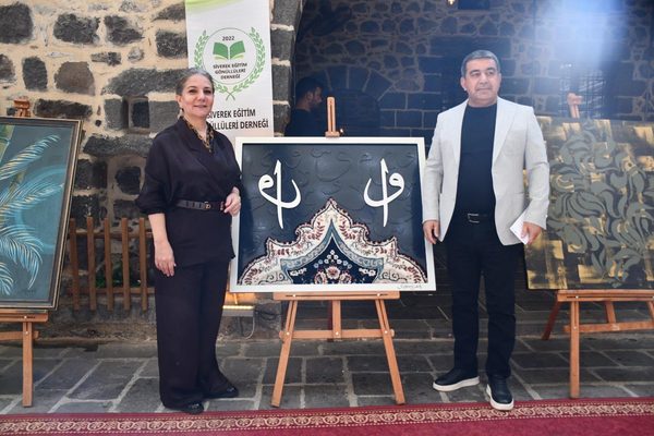 Siverek’te Sanat ve Dayanışma Buluştu: Geleneksel Resim Sergisi Gerçekleşti