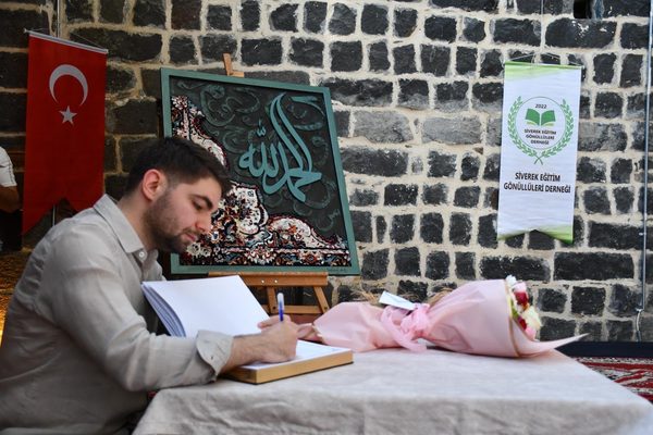 Siverek’te Sanat ve Dayanışma Buluştu: Geleneksel Resim Sergisi Gerçekleşti